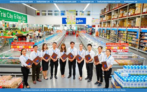 mega market tuyen dung